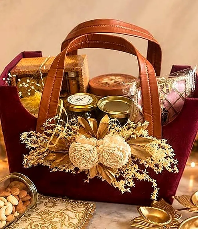 Aishwarya — Regal velvet handbag with 500g premium dry fruits, reed diffuser & aroma candle
